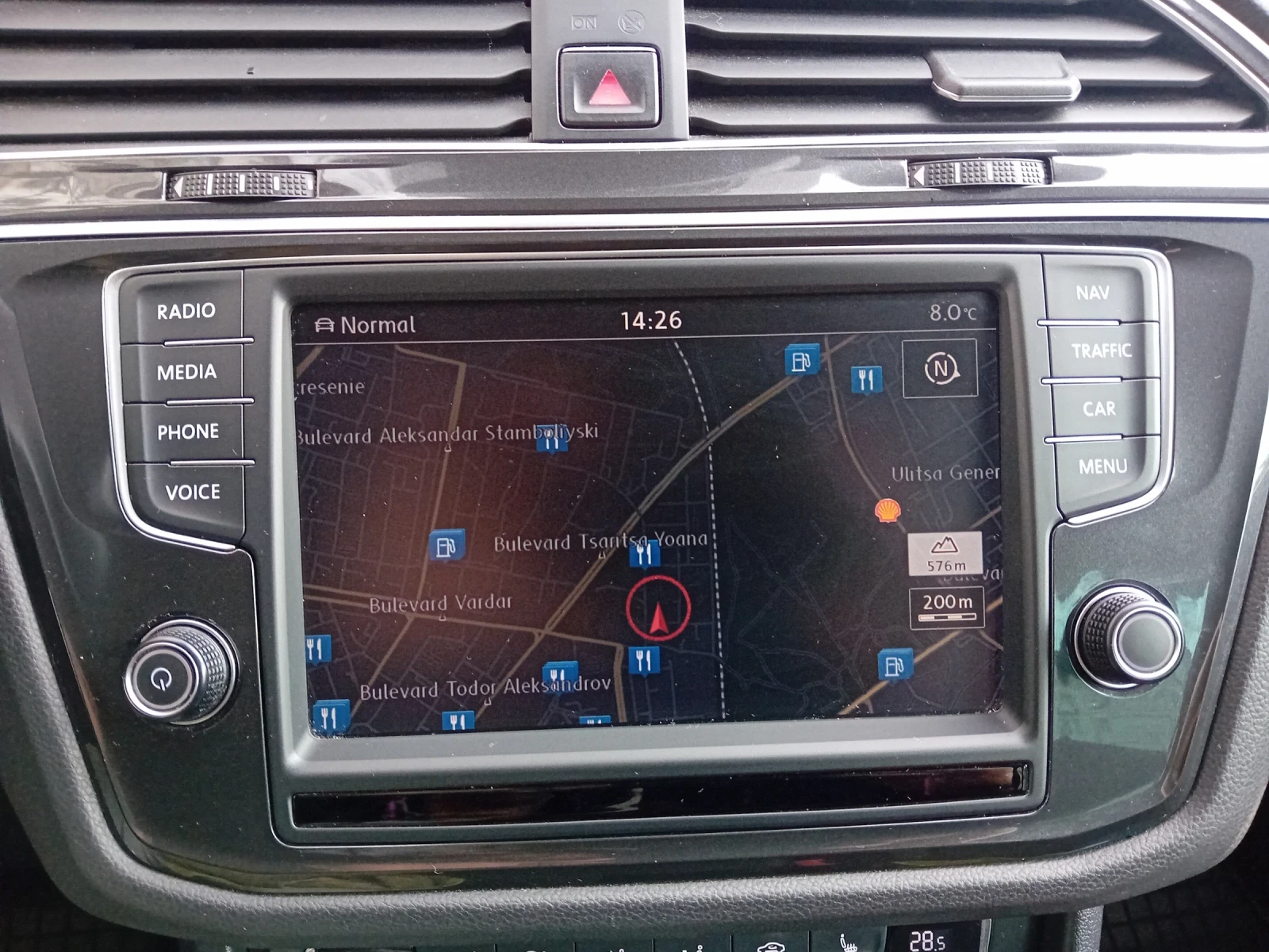 VW Tiguan 2.0 TDI - изображение 8