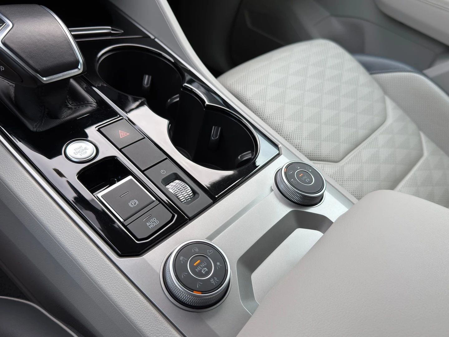 VW Touareg | Mobile.bg � ����������� 12