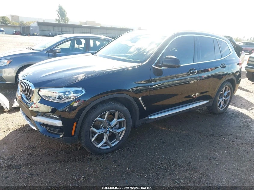 BMW X3 2.0l xDrive30I, снимка 2 - Автомобили и джипове - 54144667