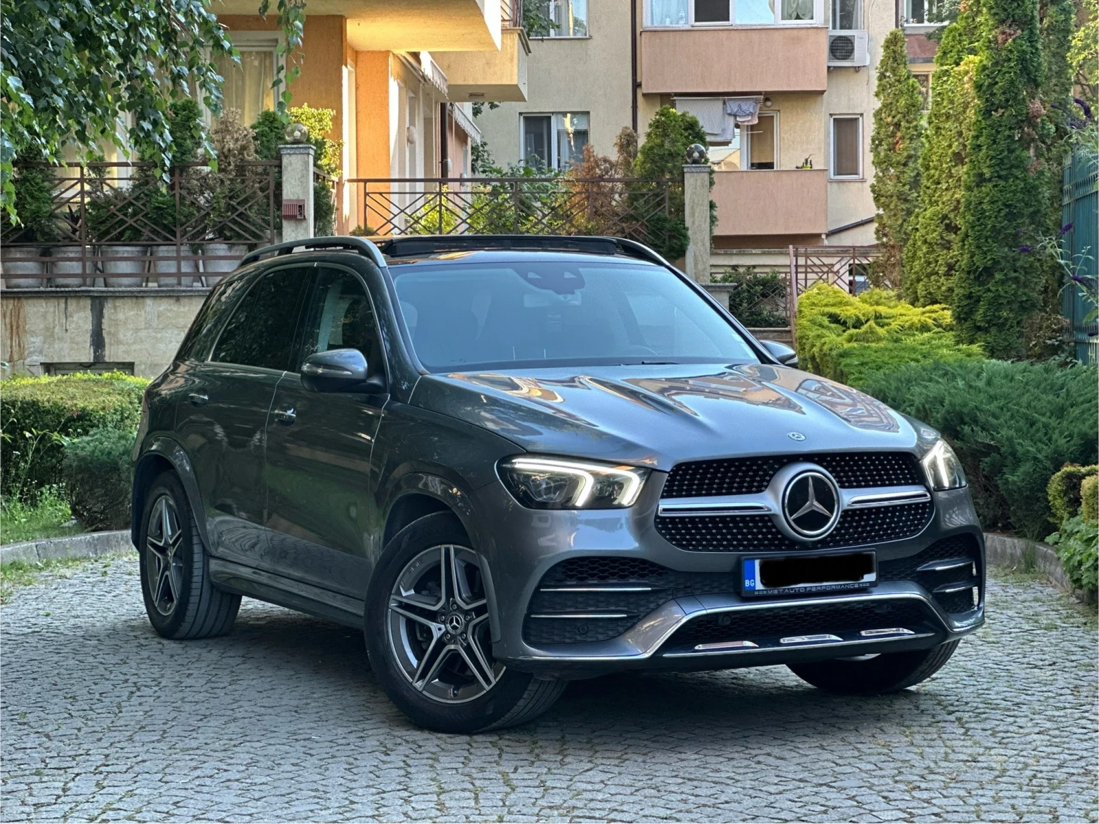 Mercedes-Benz GLE 350 Mercedes-Benz GLE 350 d 4MATIC 6+ 1, снимка 2 - Автомобили и джипове - 55244133