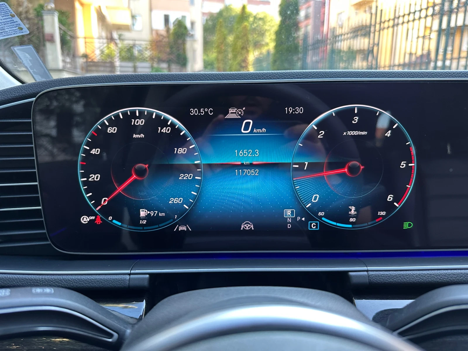 Mercedes-Benz GLE 350 Mercedes-Benz GLE 350 d 4MATIC 6+ 1, снимка 14 - Автомобили и джипове - 55244133