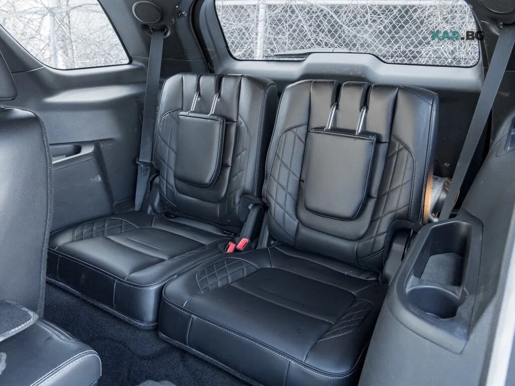 Ford Explorer Platinum* 4WD* АвтоКредит* (ЦЕНА ДО БГ), снимка 16 - Автомобили и джипове - 55302459