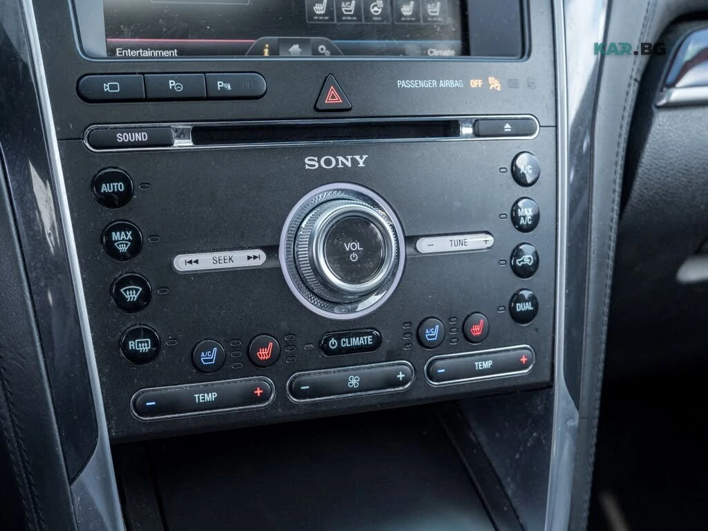Ford Explorer Platinum* 4WD* АвтоКредит* (ЦЕНА ДО БГ), снимка 13 - Автомобили и джипове - 55302459