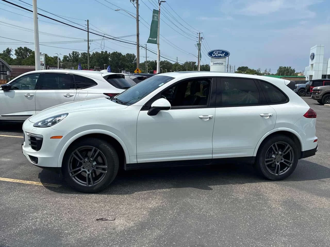 Porsche Cayenne AWD/CARFAX/КЛИП/ПОДГРЕВ/ОБДУХВАНЕ/ПАНОРАМА/, снимка 2 - Автомобили и джипове - 55305052