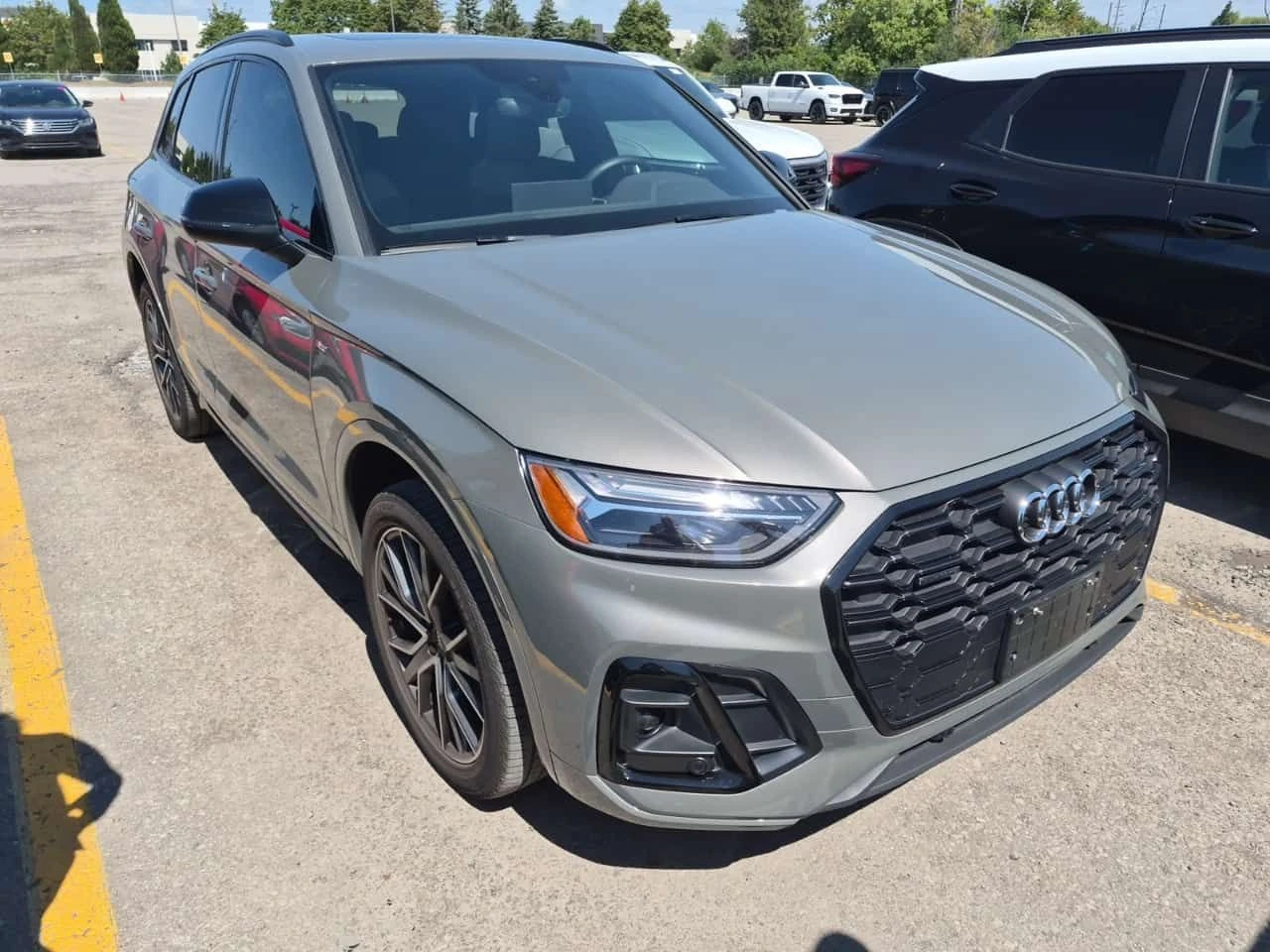 Audi Q5 * S-Line * PROGRESSIV * CARFAX * , снимка 2 - Автомобили и джипове - 55470755