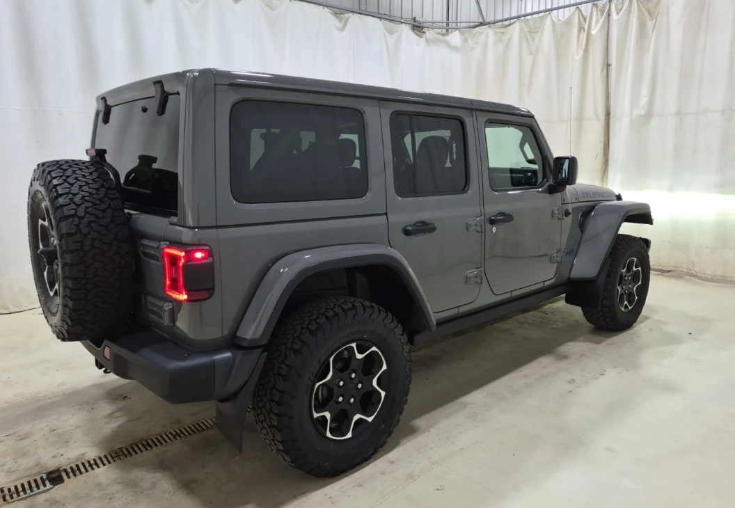 Jeep Wrangler * 4xe UNLIMITED RUBICON* Подгрев* Back Cam* , снимка 4 - Автомобили и джипове - 55476126