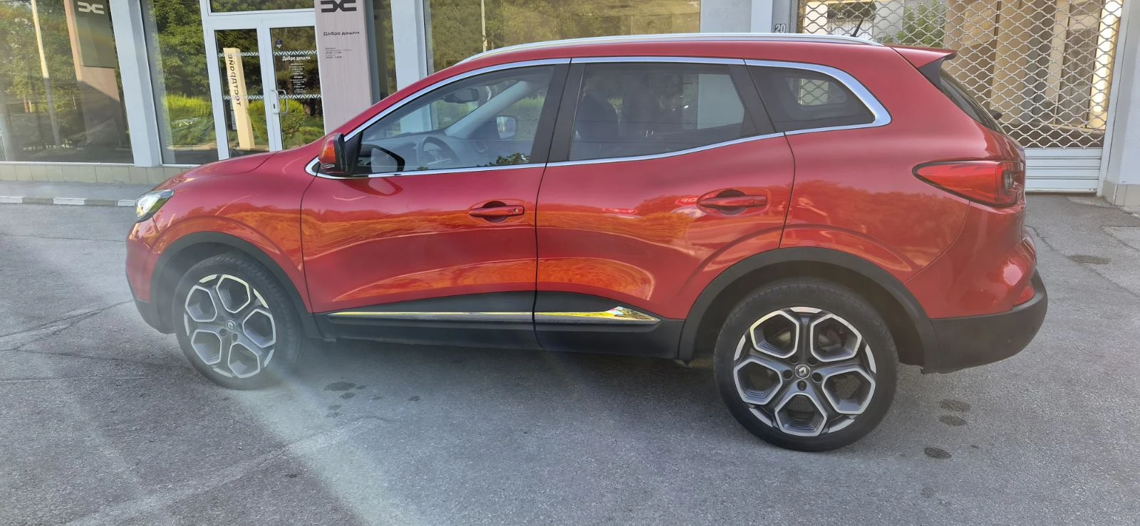 Renault Kadjar, снимка 7 - Автомобили и джипове - 55499197