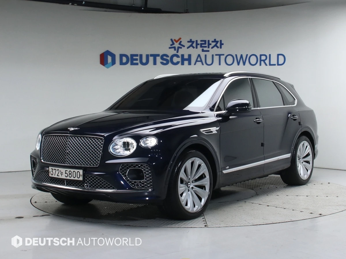 Bentley Bentayga 360КАМЕРИ | ХЕД ЪП | ОБДУХВАНЕ | ПАНОРАМА