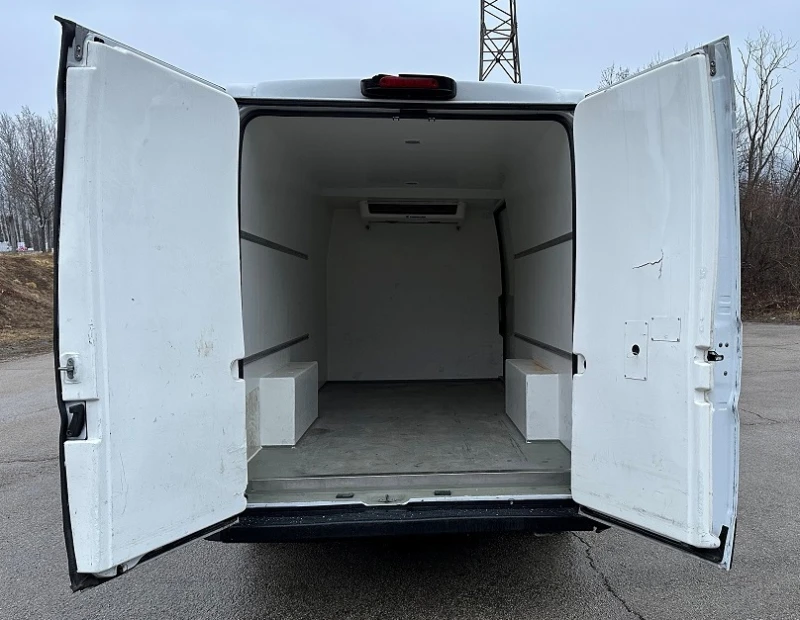 Fiat Ducato 2.3M-Jet* ХЛАДИЛЕН-32* MAXI* КЛИМА* НАВИГАЦИЯ, снимка 7 - Бусове и автобуси - 49328152