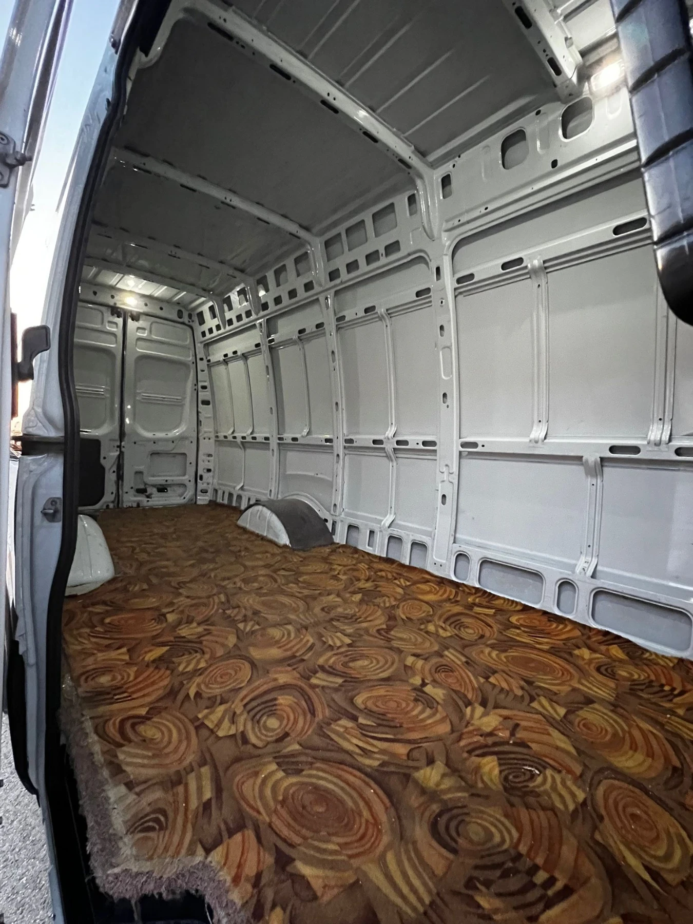 Iveco 35c18  - изображение 10