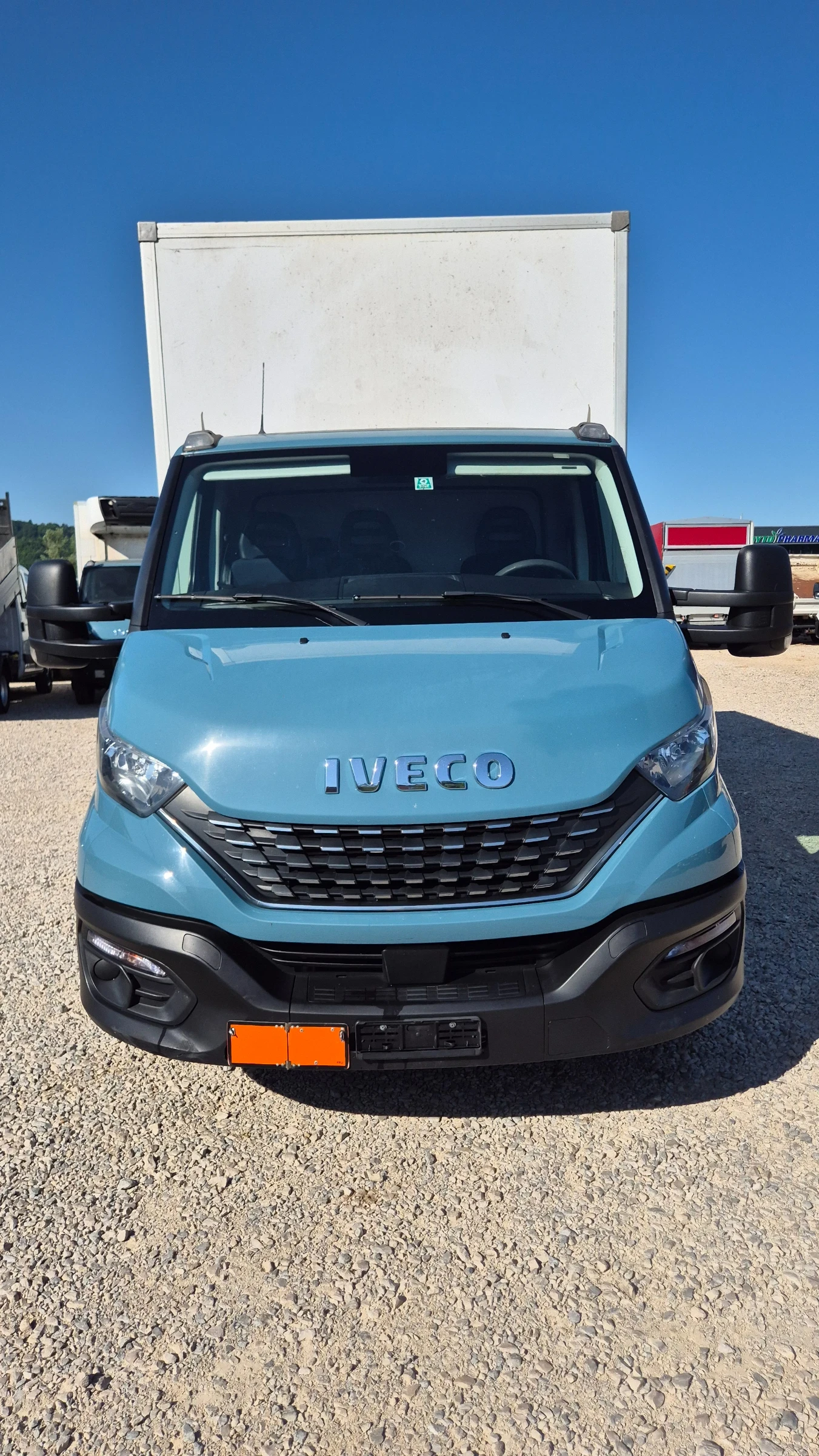 Iveco Daily 35s18 * HI-MATIC* 4.10м. Междуосие* КЛИМАТИК* SWIS - изображение 2