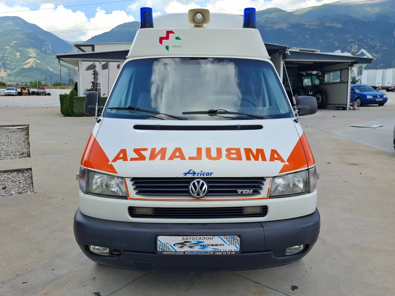 VW Transporter 2.5TDI/Климатик, снимка 5 - Бусове и автобуси - 55145237