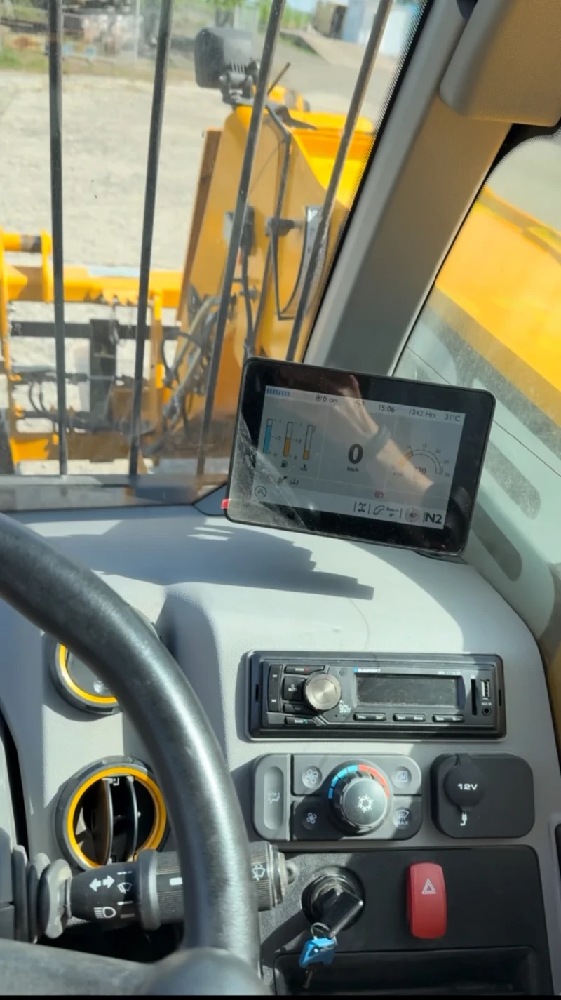 Телескопичен товарач JCB 538-70 AGRI SUPER, снимка 4 - Селскостопанска техника - 52146989