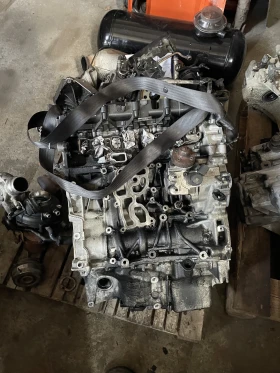 BMW 525 xDrive, снимка 14