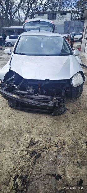 VW Golf, снимка 1
