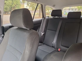 Toyota Avensis, снимка 8