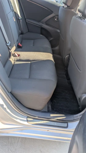 Toyota Avensis Т27, снимка 10