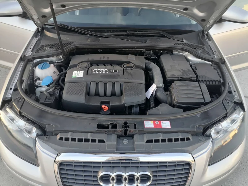 Audi A3 1.6 УНИКАТ, снимка 17 - Автомобили и джипове - 47540379