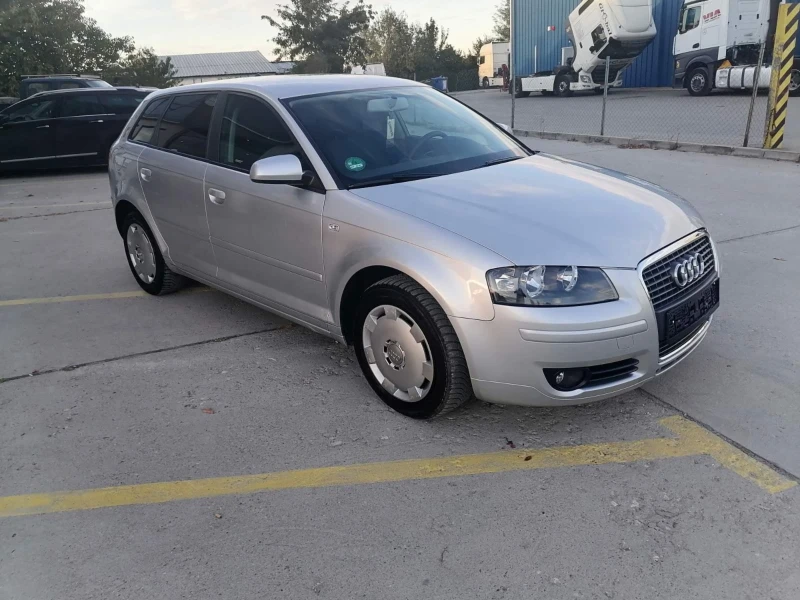 Audi A3 1.6 УНИКАТ, снимка 9 - Автомобили и джипове - 47540379