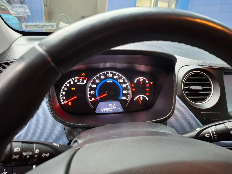 Hyundai I10 1.2L , снимка 5 - Автомобили и джипове - 48617219