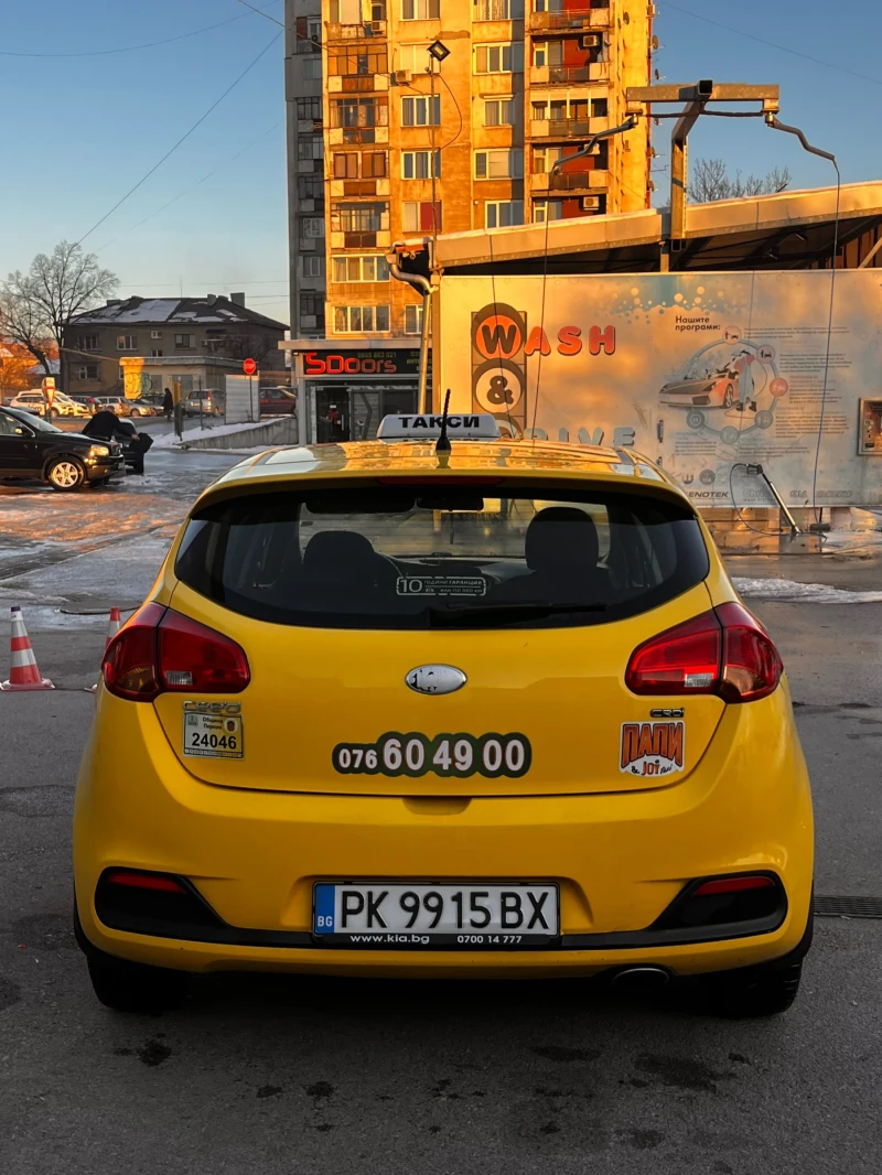 Kia Ceed 1.4 crdi, снимка 5 - Автомобили и джипове - 48506956