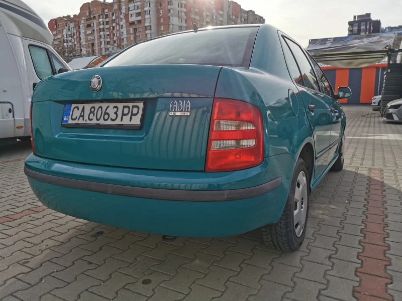 Skoda Fabia, снимка 5 - Автомобили и джипове - 49439132