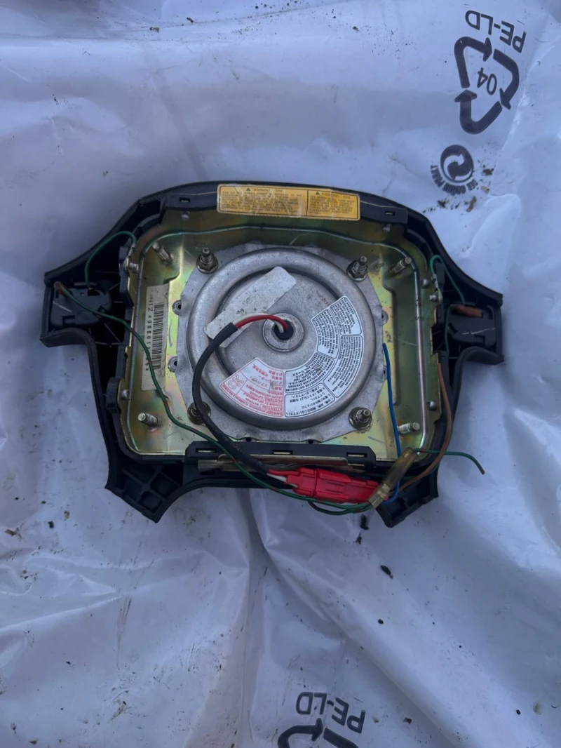 Mitsubishi Space wagon, снимка 2 - Автомобили и джипове - 52431535