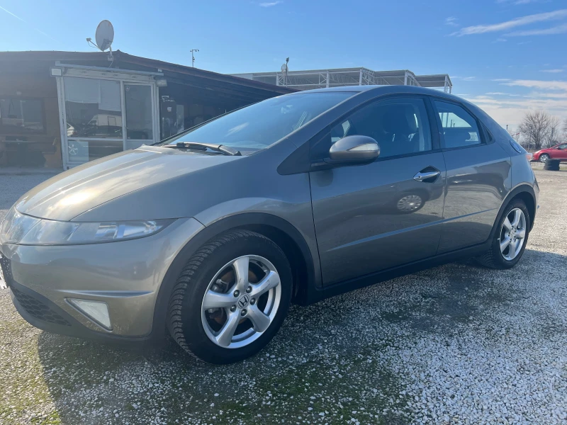 Honda Civic 1.4i, снимка 2 - Автомобили и джипове - 52537333