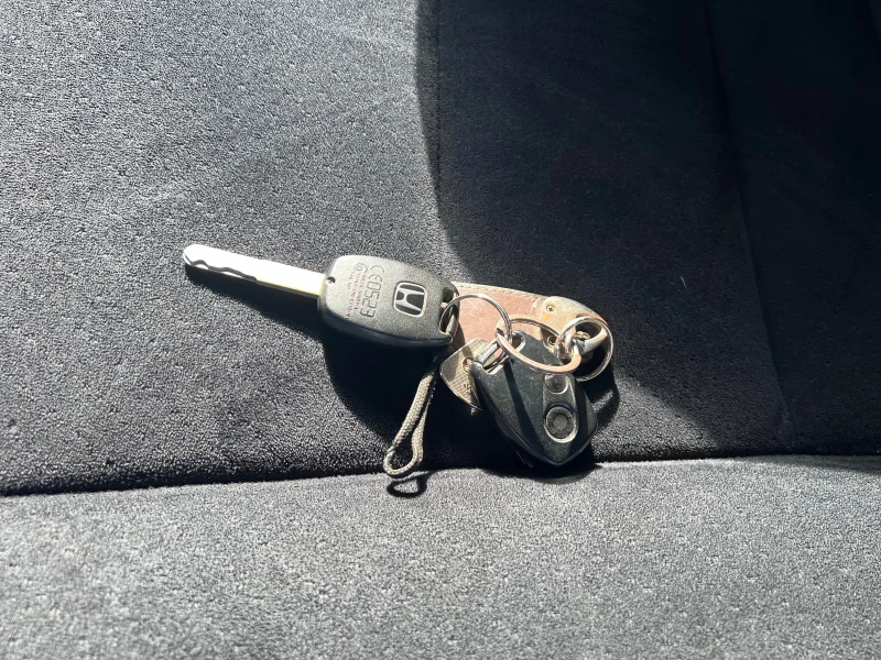 Honda Civic 1.4i, снимка 11 - Автомобили и джипове - 52537333