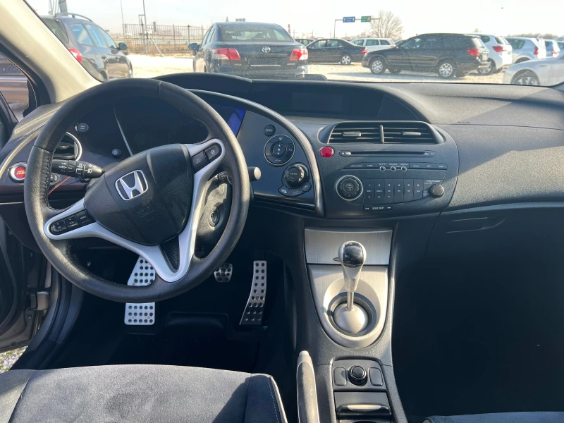 Honda Civic 1.4i, снимка 10 - Автомобили и джипове - 52537333