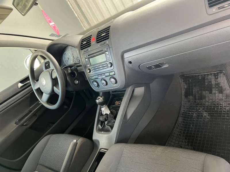VW Golf, снимка 4 - Автомобили и джипове - 52575700