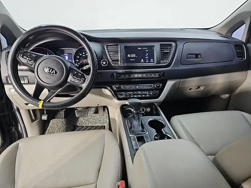 Kia Carnival 11-Seater Deluxe | Mobile.bg � ����������� 5