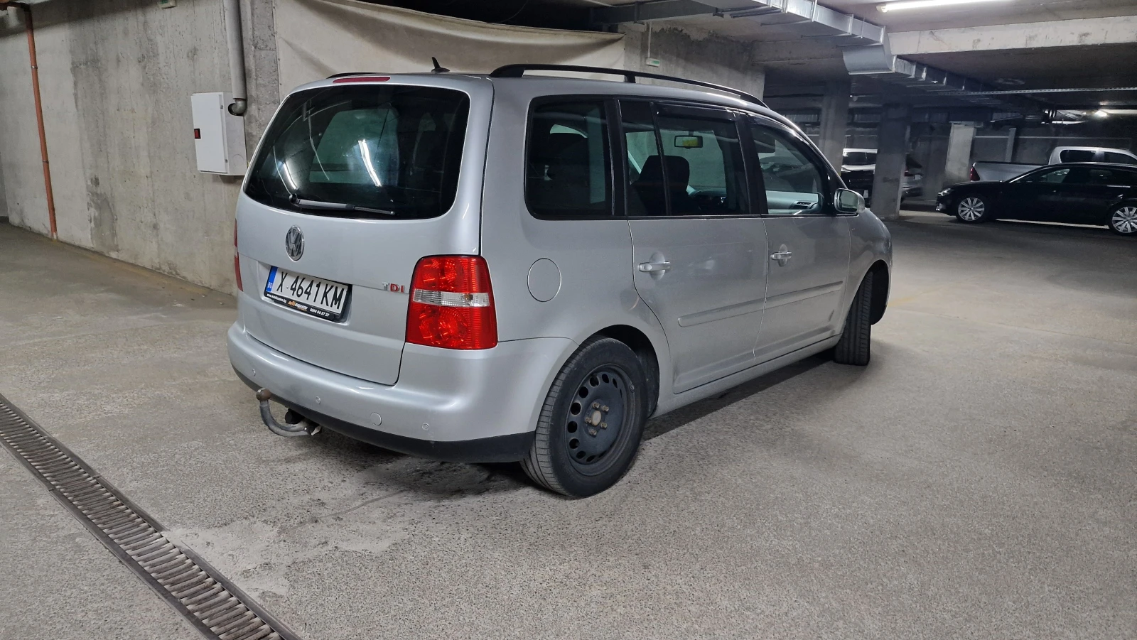 VW Touran 2.0 TDI / 140 кс / 6 скорости - изображение 4