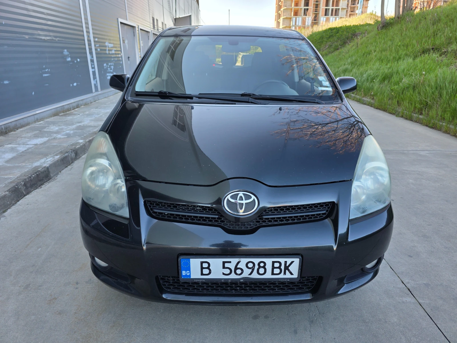 Toyota Corolla verso 2.2 D4D - изображение 8