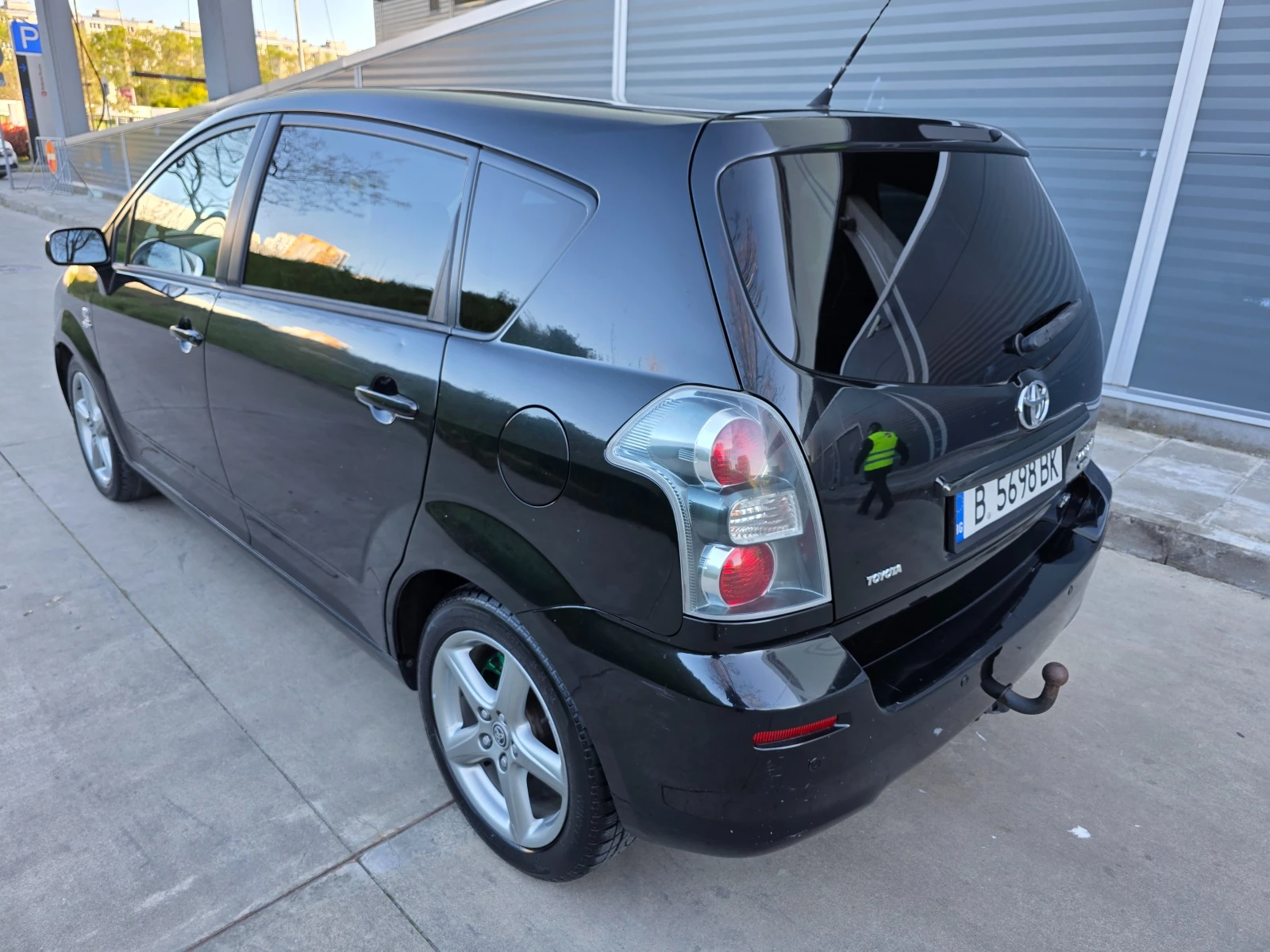 Toyota Corolla verso 2.2 D4D - изображение 3