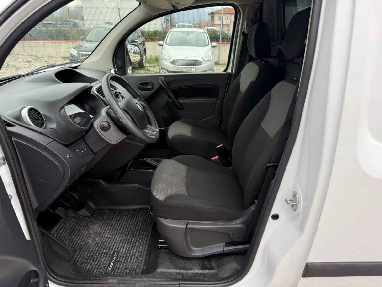 Renault Kangoo Maxi - изображение 7