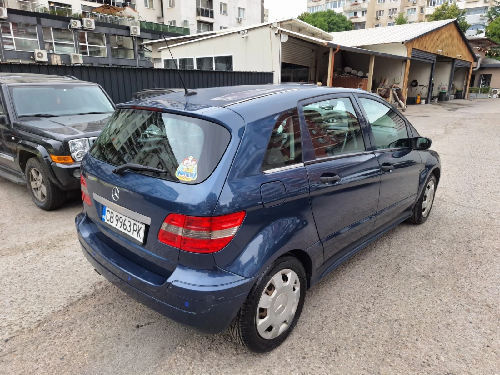 Mercedes-Benz B 180  - изображение 3