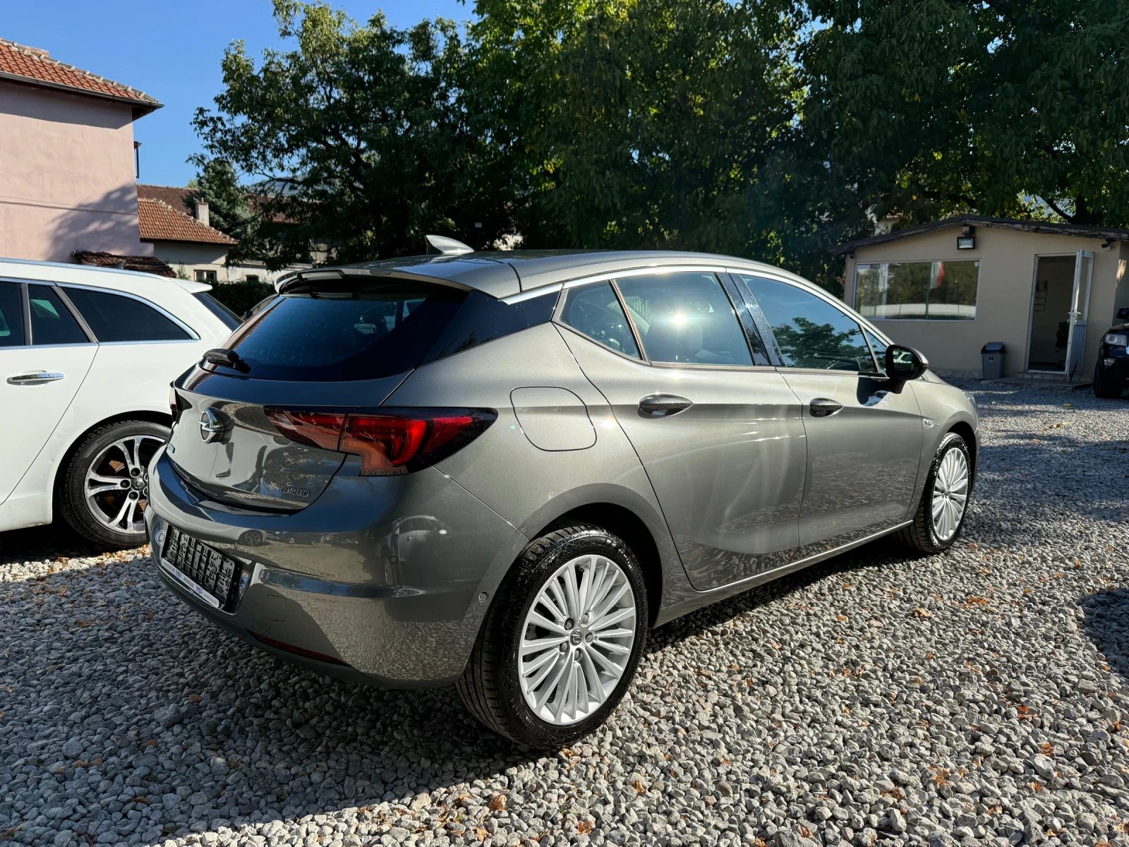 Opel Astra 1.4XFT Excellence 150k.c. - СУПЕР СЪСТОЯНИЕ! - E6b - изображение 4