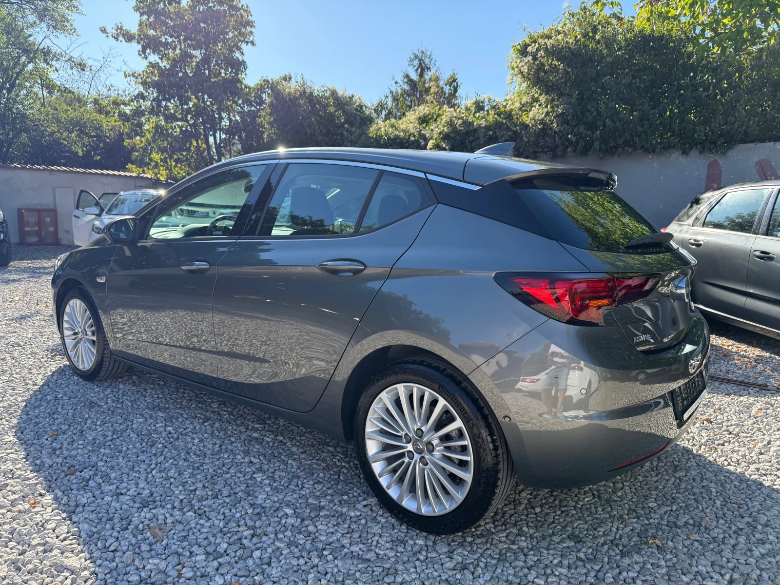 Opel Astra 1.4XFT Excellence 150k.c. - СУПЕР СЪСТОЯНИЕ! - E6b - изображение 6
