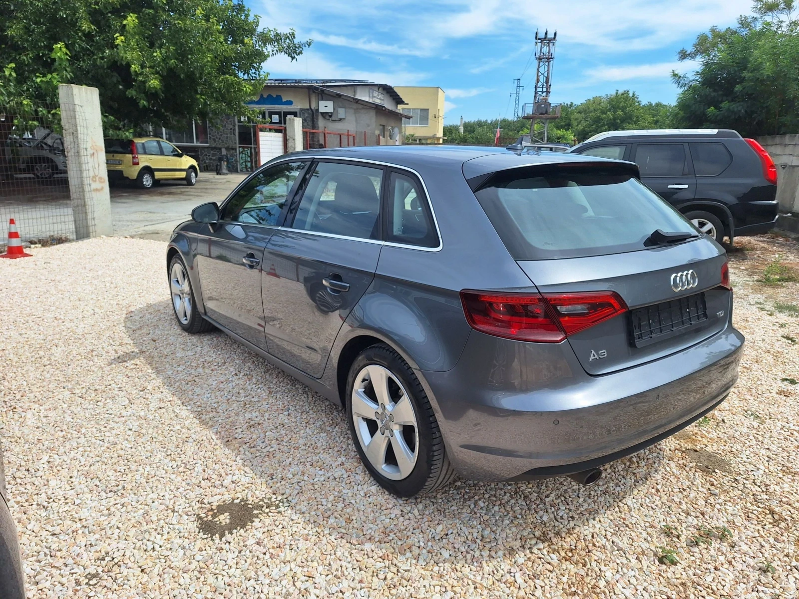 Audi A3 1.6d* Нави/Автомат/Лед/Ксенон/Фейс*  - изображение 4
