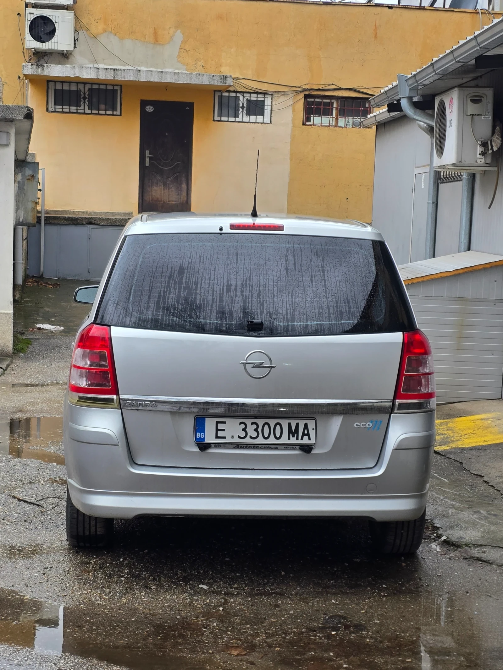 Opel Zafira  - изображение 6