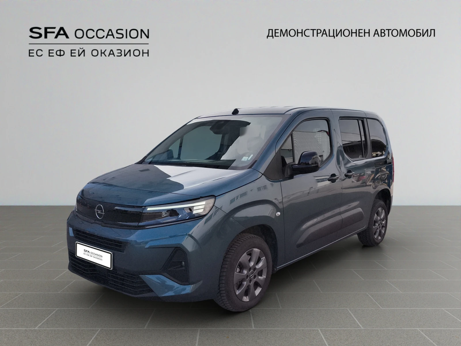 Opel Combo Life MCA Edition Plus 1.5 EAT8//2412507