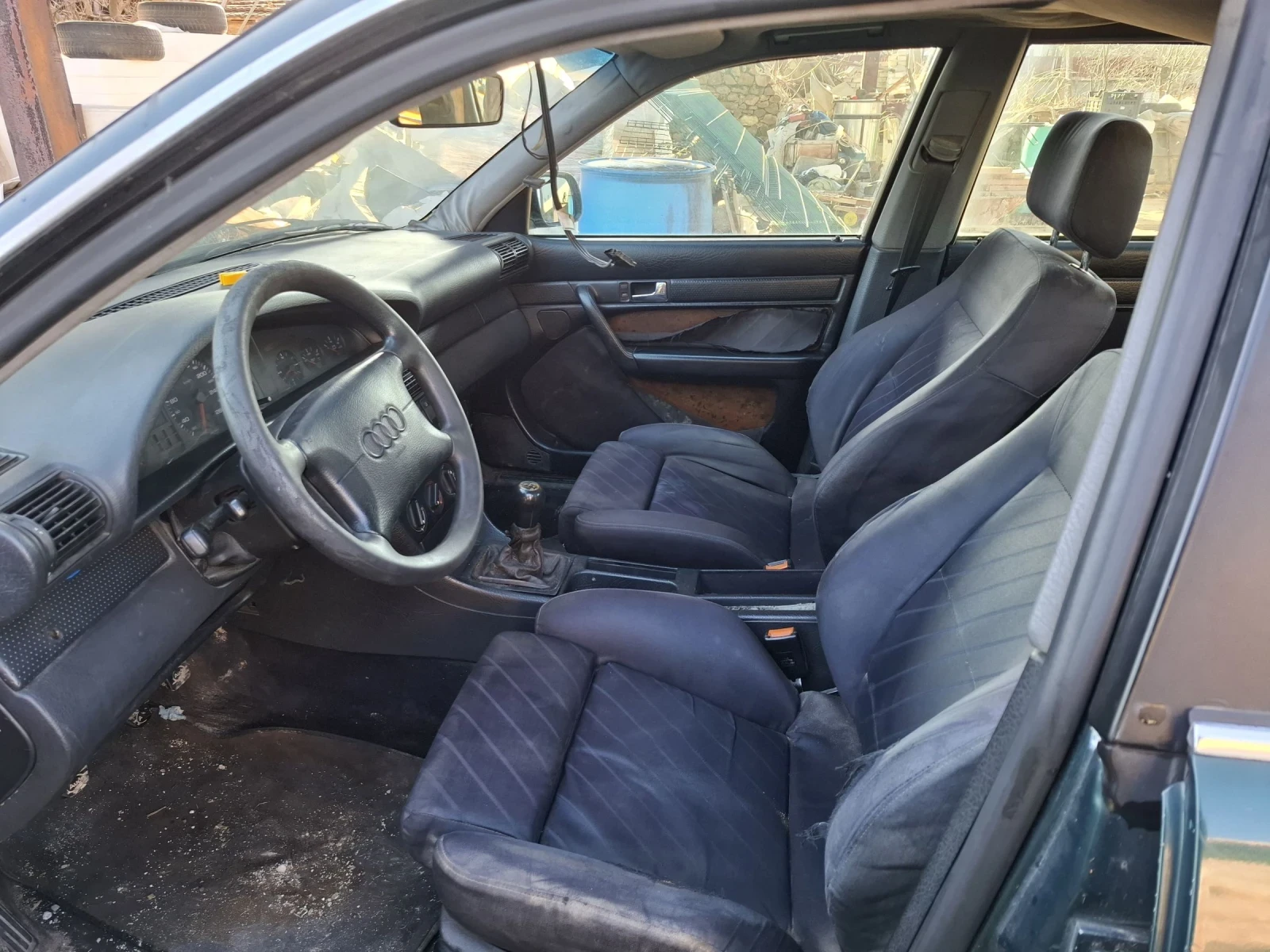 Audi A6 2.6 quattro , снимка 8 - Автомобили и джипове - 53816379