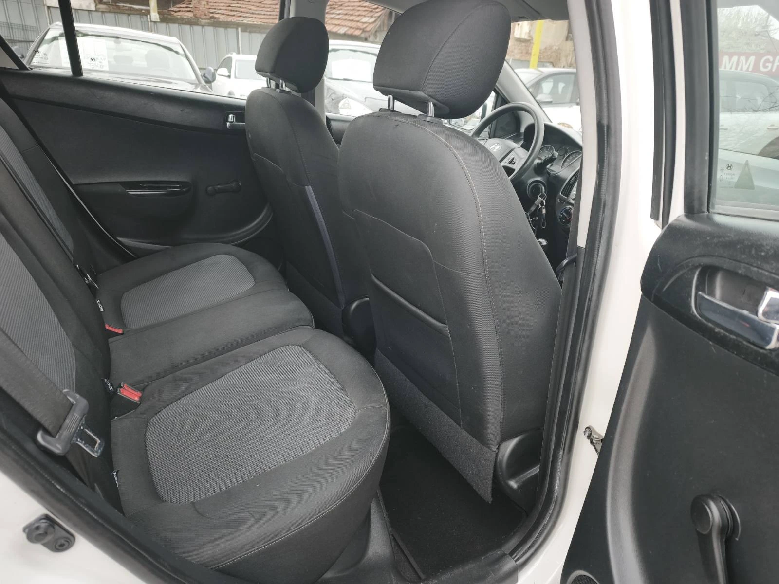 Hyundai I20 1.25 GPL-FACE-ЛИЗИНГ, снимка 11 - Автомобили и джипове - 54044091
