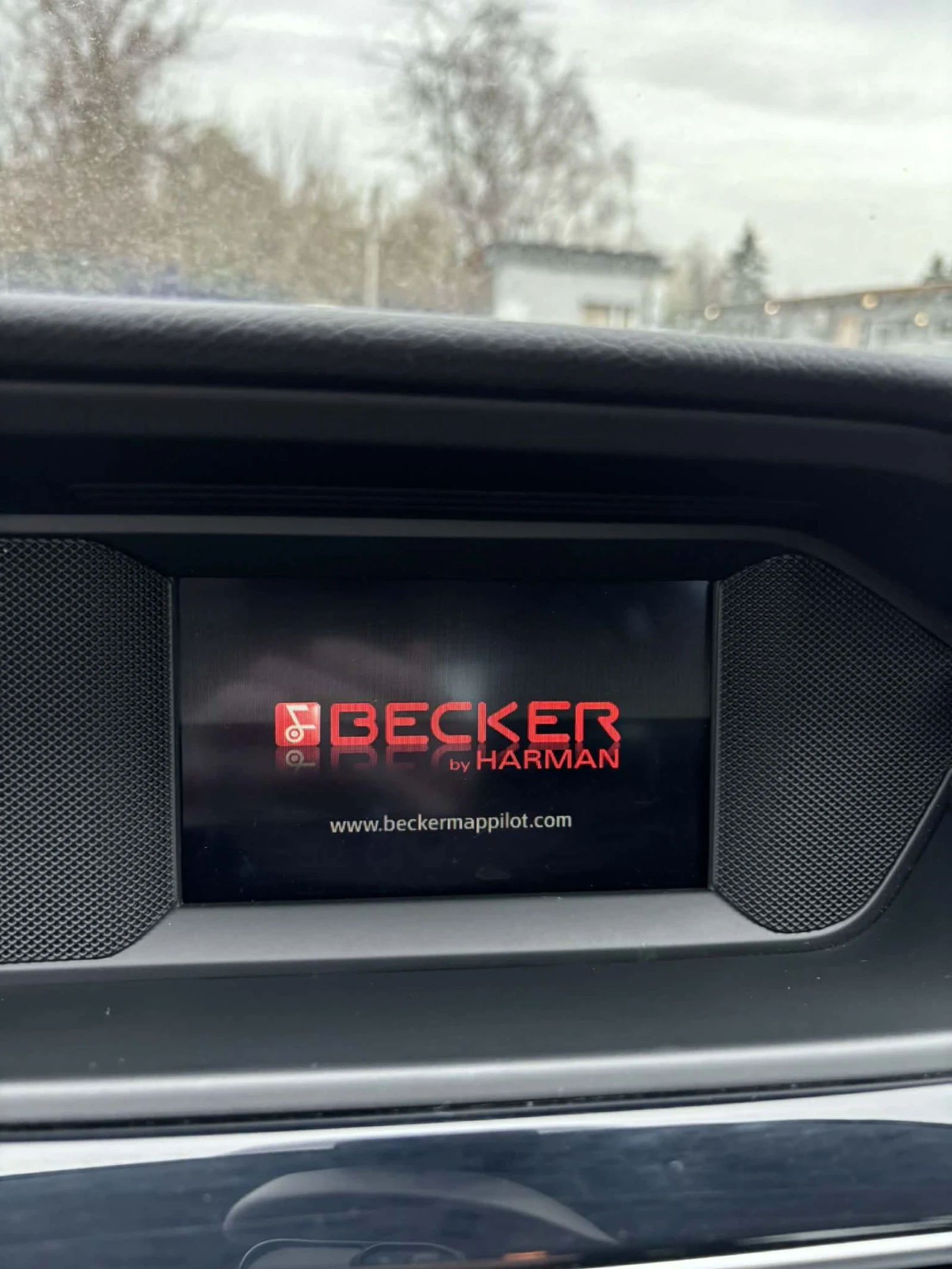 Mercedes-Benz C 220, снимка 10 - Автомобили и джипове - 54082025