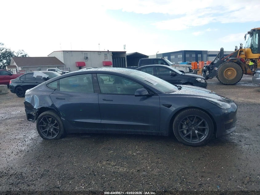 Tesla Model 3 Rear-Wheel Drive, снимка 13 - Автомобили и джипове - 54240682