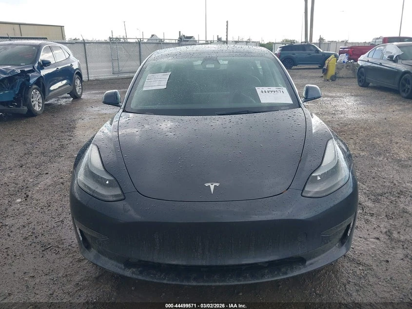 Tesla Model 3 Rear-Wheel Drive, снимка 12 - Автомобили и джипове - 54240682