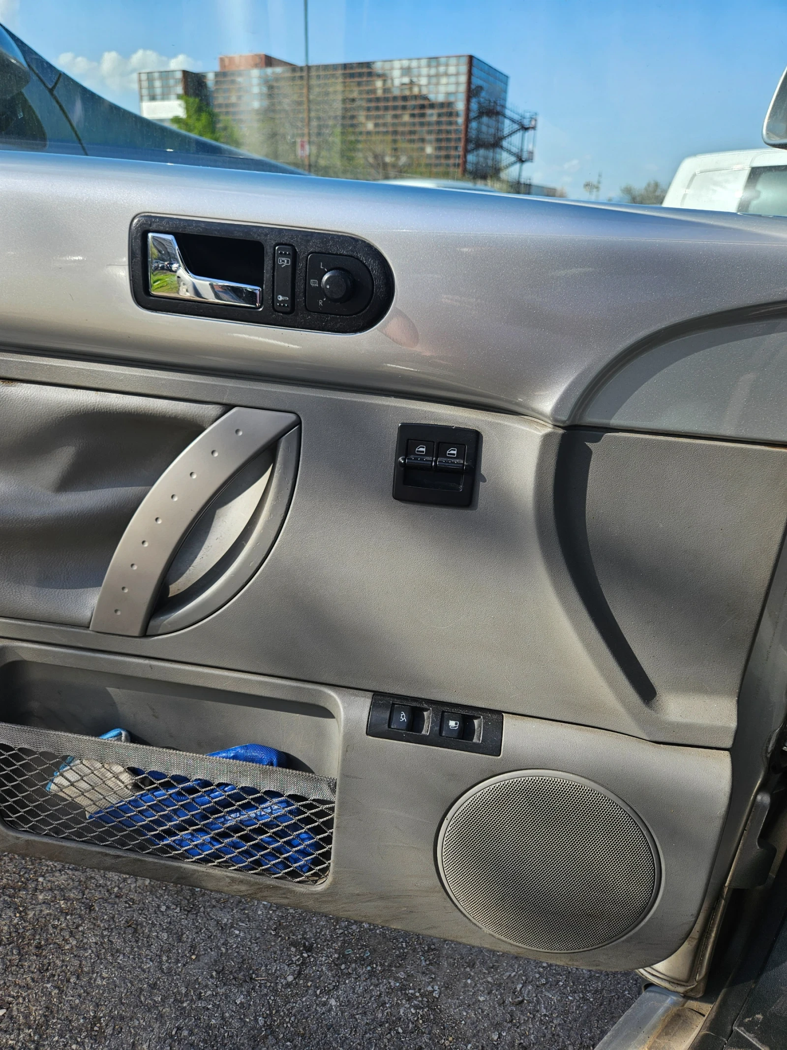 VW Beetle Газ 2.0, снимка 7 - Автомобили и джипове - 54242696