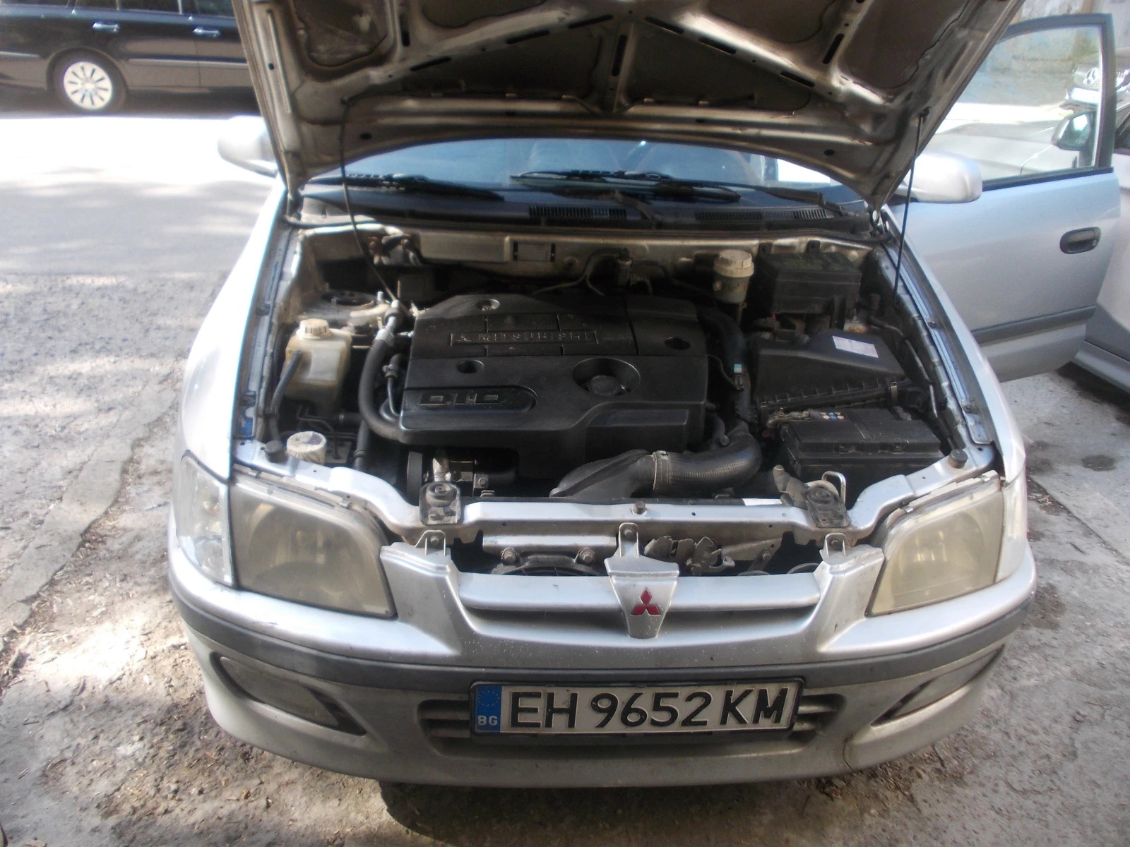 Mitsubishi Space star 1.9 DI-D, снимка 3 - Автомобили и джипове - 54262579