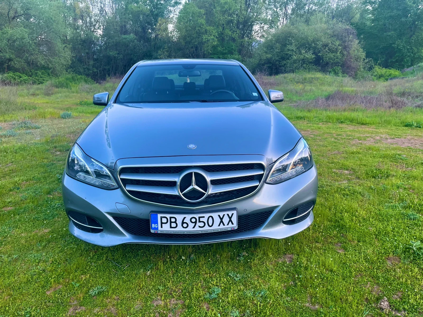 Mercedes-Benz E 200, снимка 3 - Автомобили и джипове - 54335635